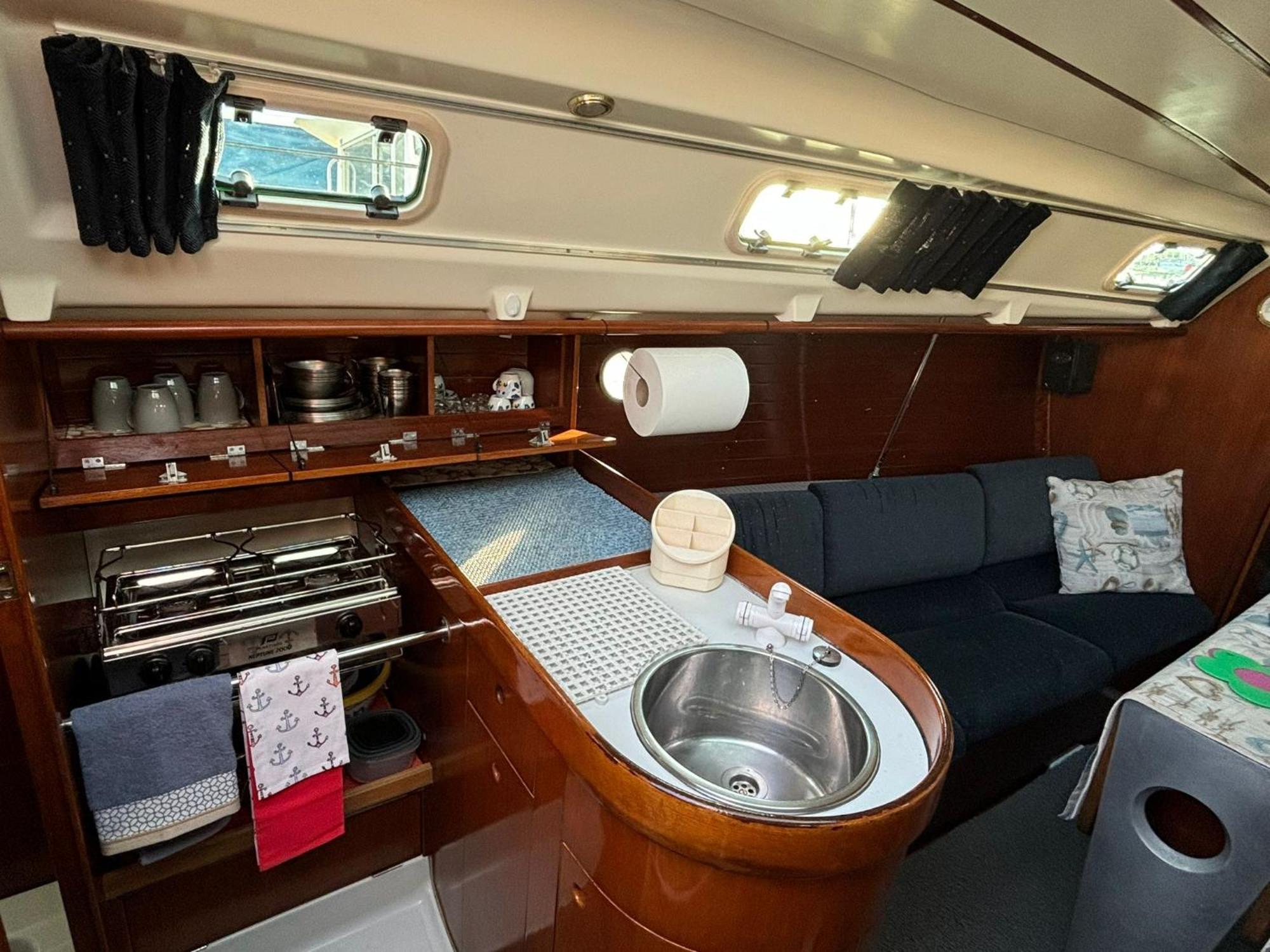 Barco A Vela Em Peniche - West Sailing Hotel Exterior photo